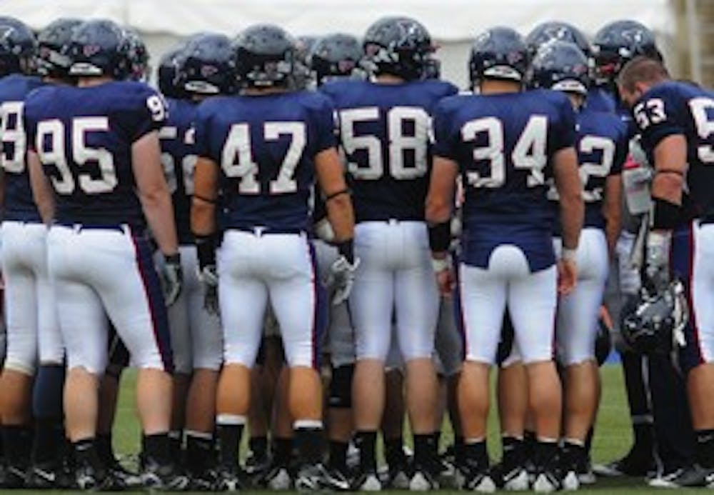 10102009_footballvsbucknell340