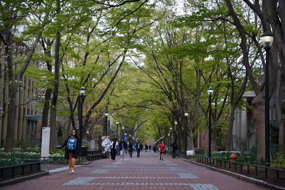 04-13-25 Campus Photowalk (News Photo Desk).jpg