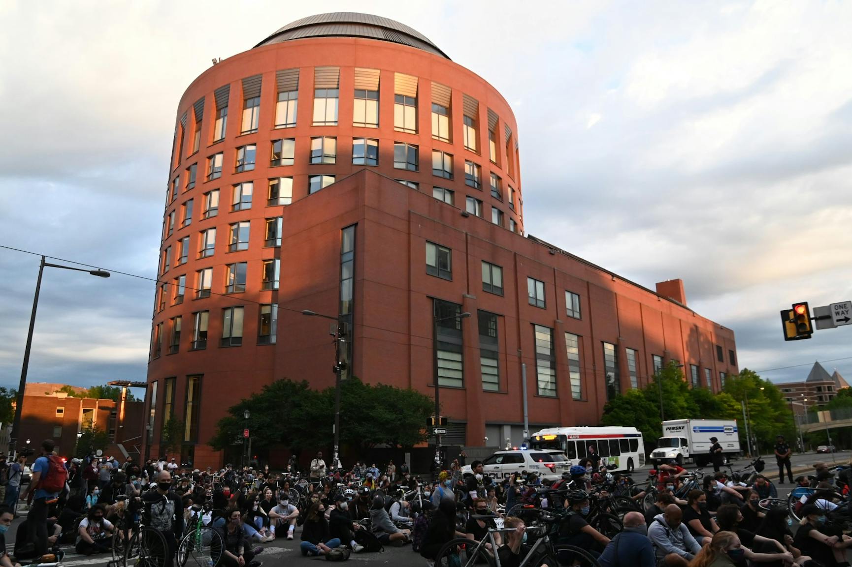 Hunstman Hall George Floyd June Protest Philadelphia Penn.jpeg