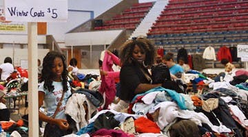 PennMOVES sale raises money for charity