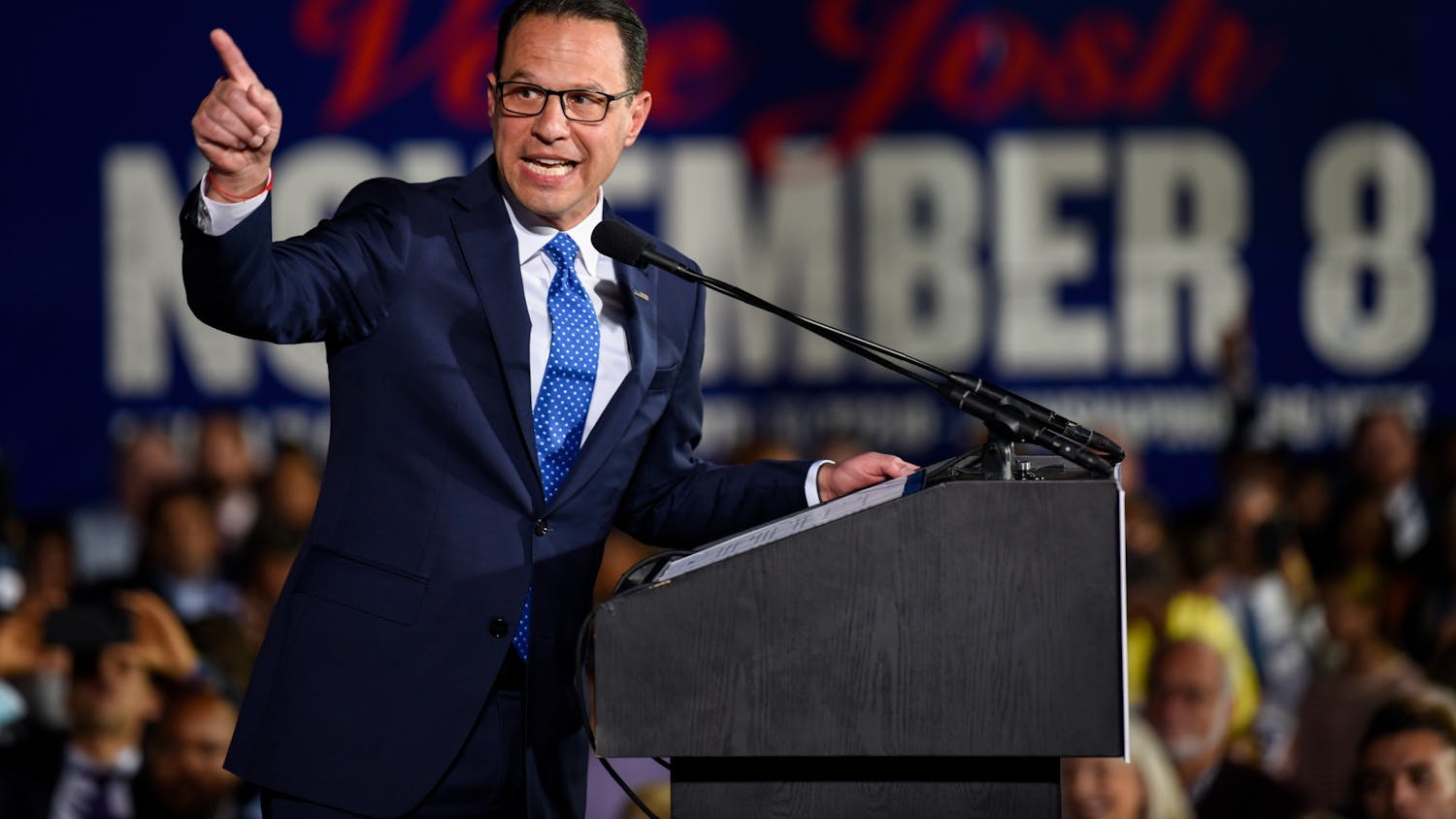 11-08-22 Josh Shapiro (Julia Van Lare)-01.jpg