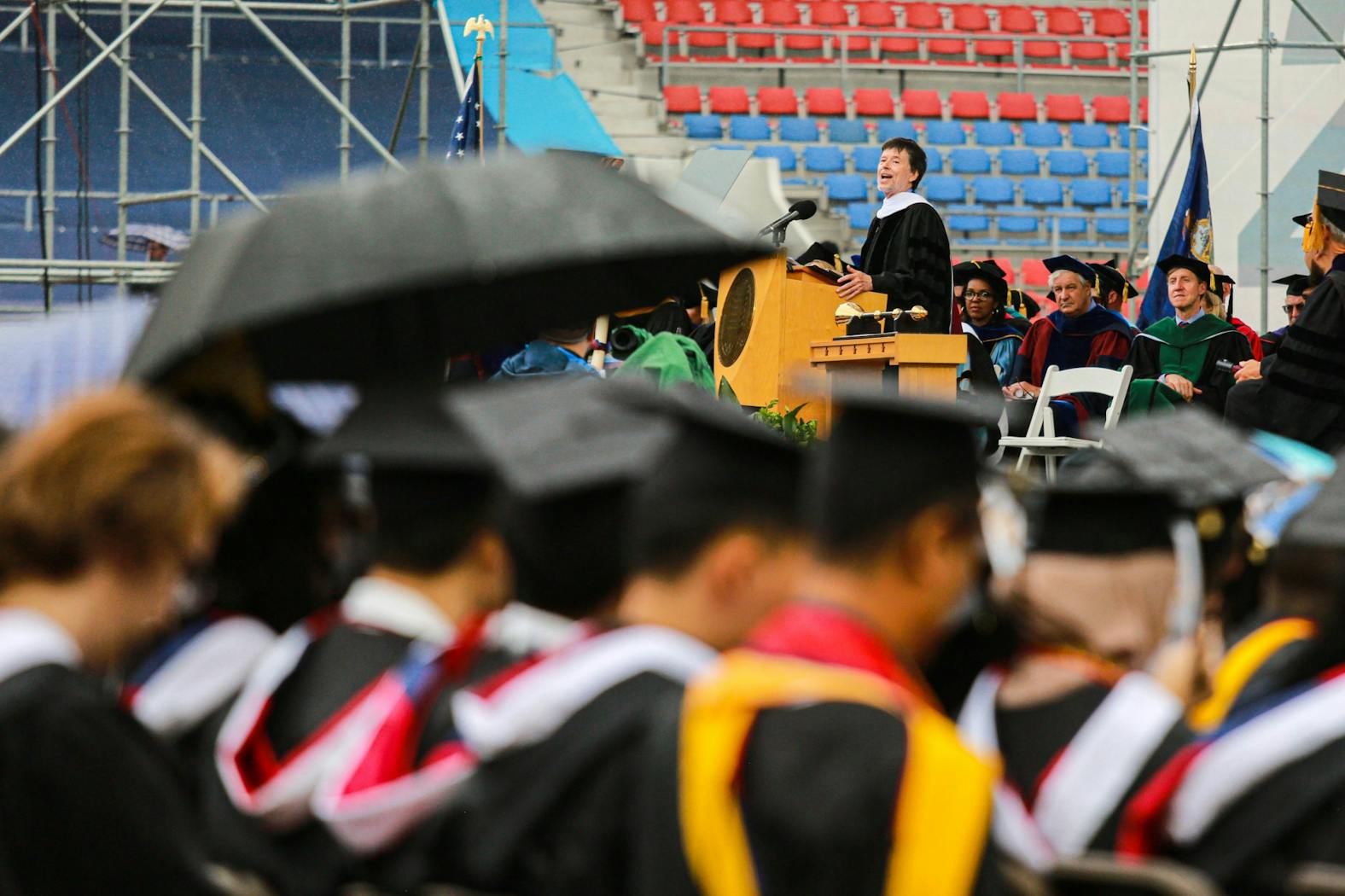 05-16-22 commencement 2022 (Jesse Zhang)-04.jpg