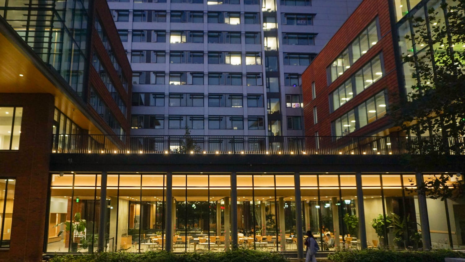 11-05-23 Quaker Kitchen (Sean Fang).jpg