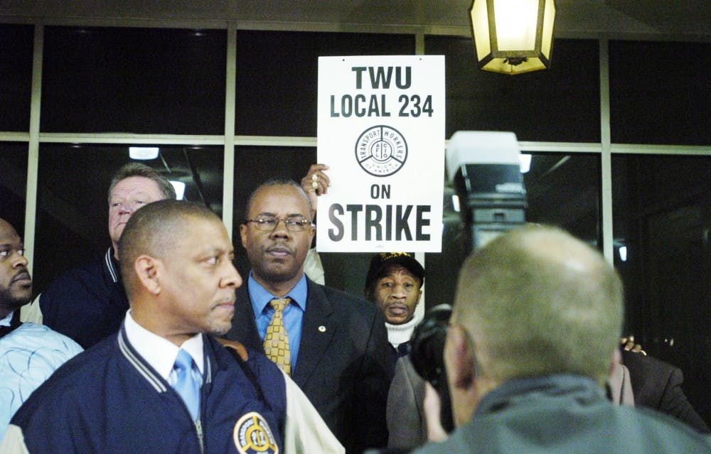Septa and workers union announce a strike at 12:01 on October 31, 2005.Septa and workers union announce a strike at 12:01 on October 31, 2005.