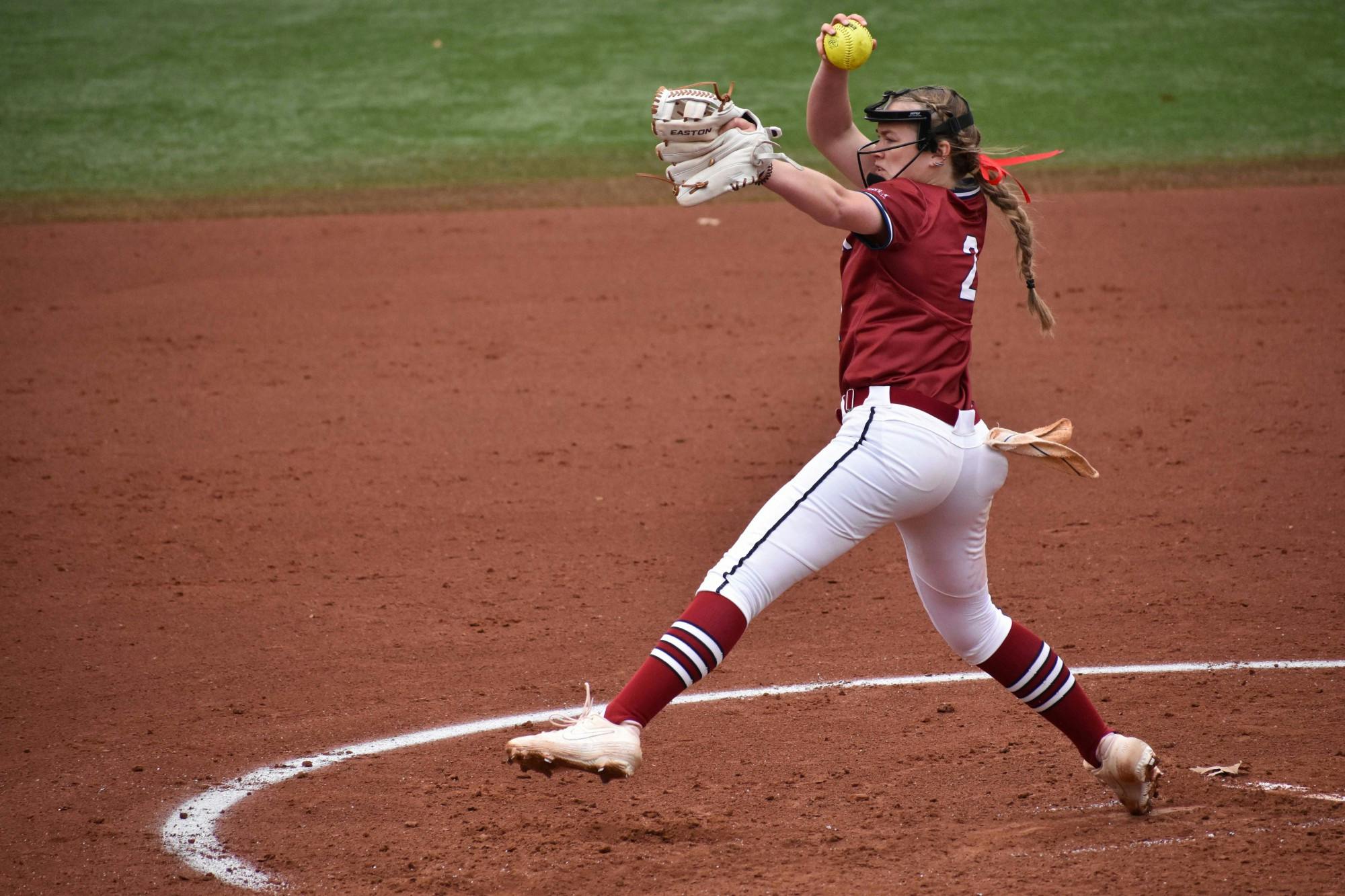 03-20-22 Softball vs Columbia Payton Bean (Samantha Turner).jpg