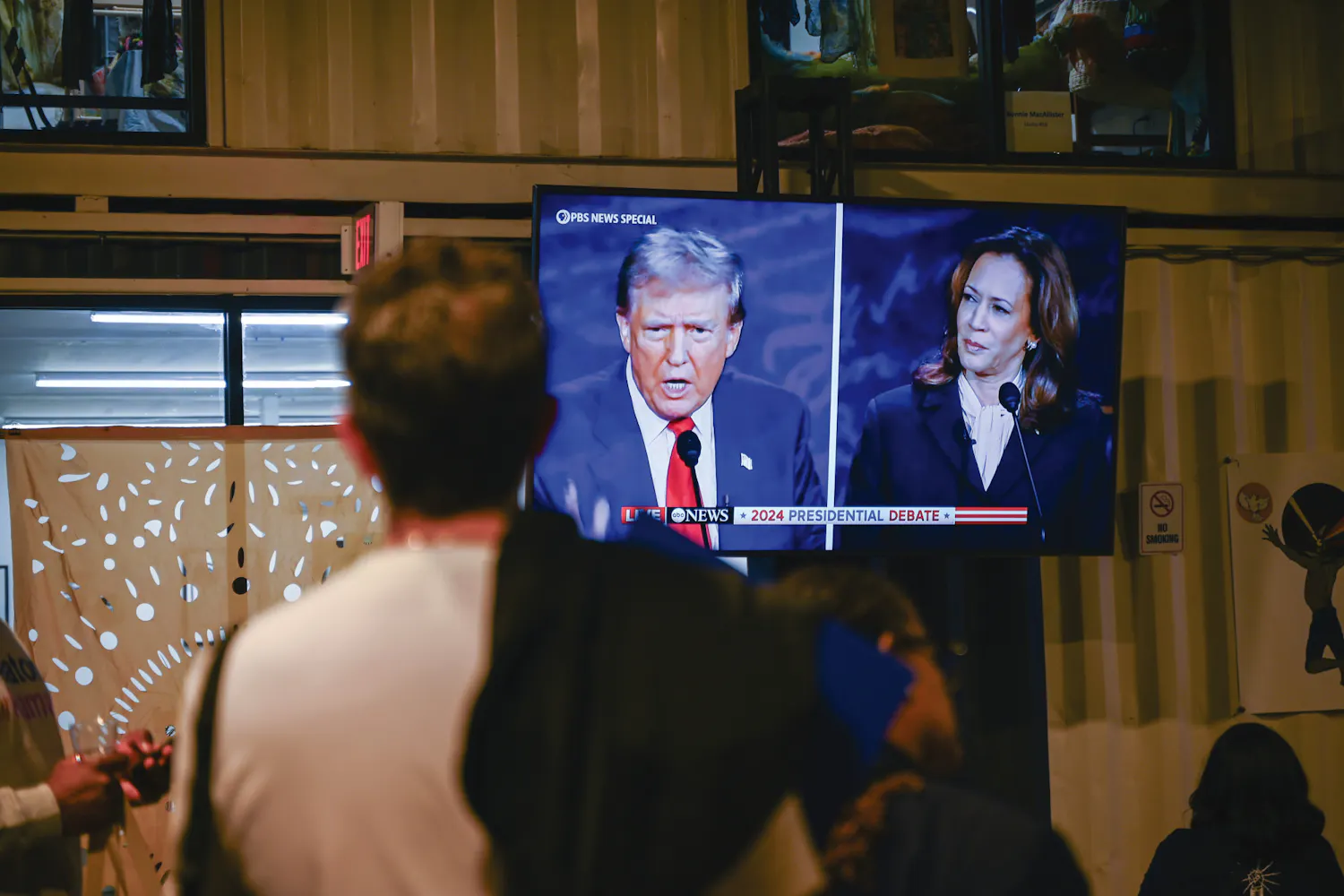 09-10-24 Harris-Walz Debate Watch Party (Derek Wong)