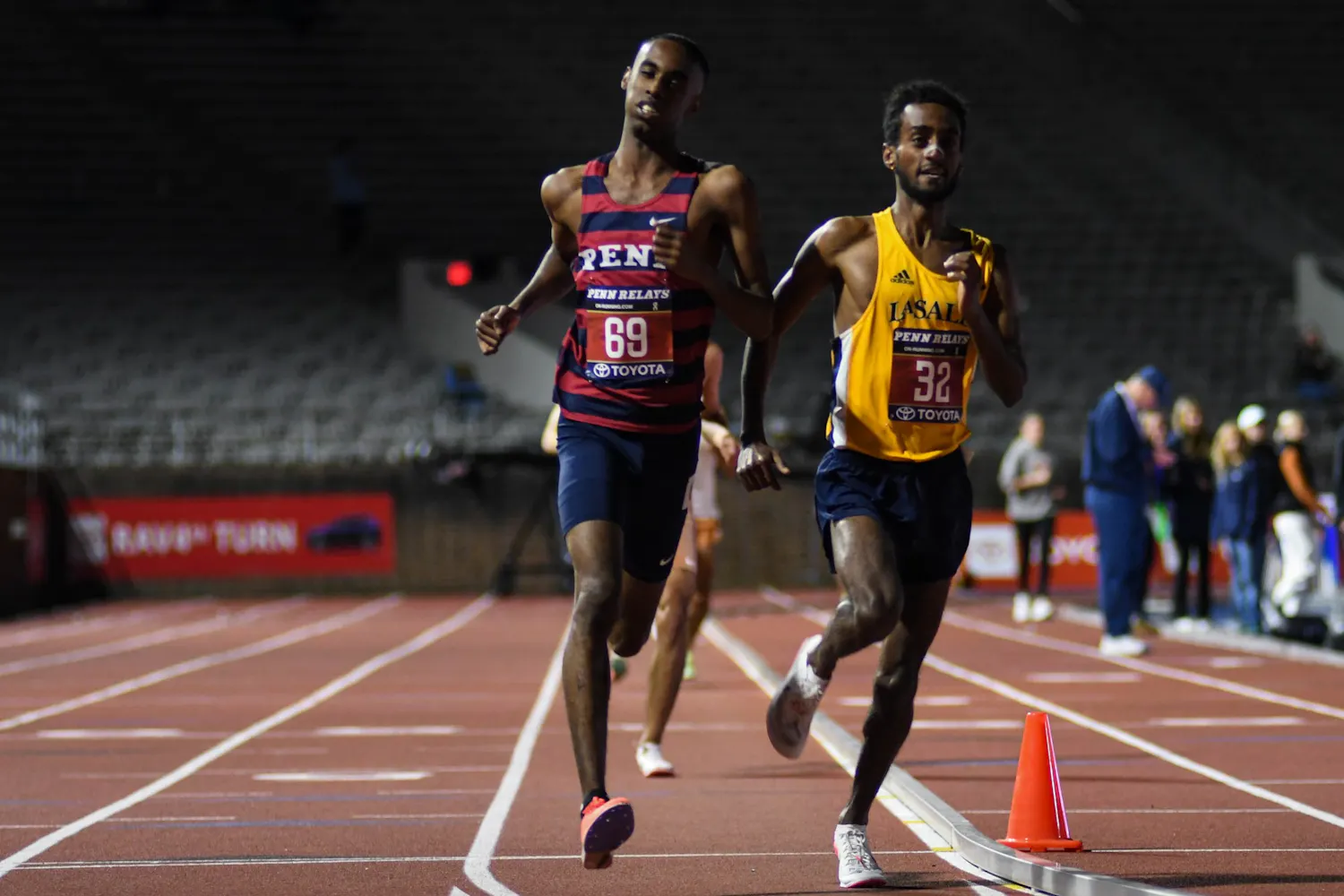 04-28-22 Penn Relays Zubeir Dagane (Anna Vazhaeparambil)-02.jpg
