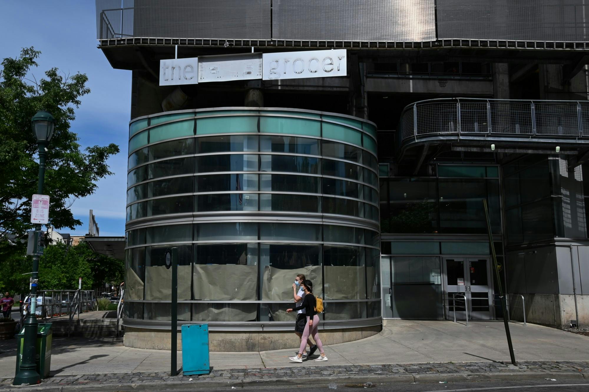 Fresh Grocer Frogro Acme.JPG