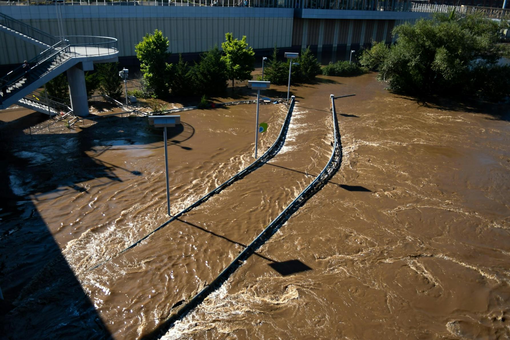 09-02-21 Hurricane Ida Flooding Schuylkill River Trail Brown Water (Sukhmani Kaur).jpg