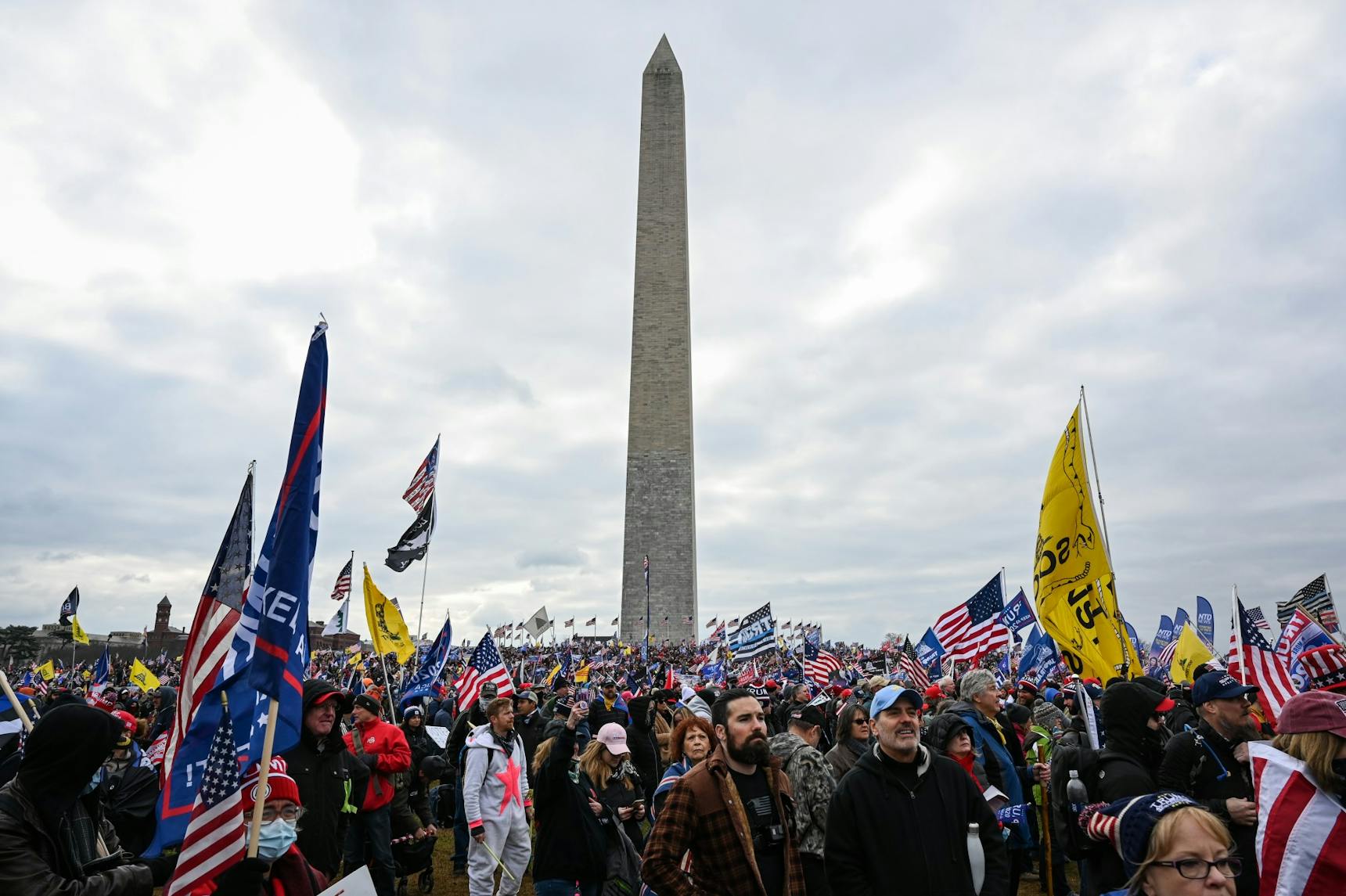 Trump Protest Riot Washington Monument DC.jpg