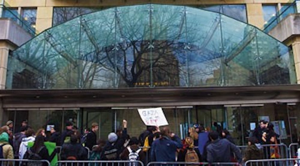 Grad students support NYU protests with letter
