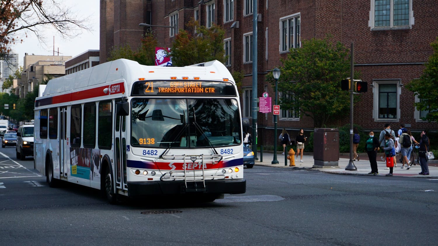 10-07-21 SEPTA (Roger Ge).jpg