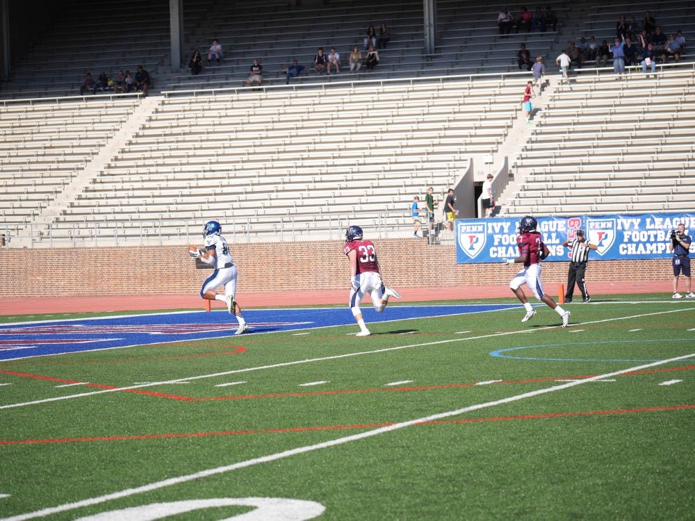 Villanova tight end Earnest Pettway scores the first touchdown of the game as Penn football fell by five touchdowns, 41-7, against the Wildcats.