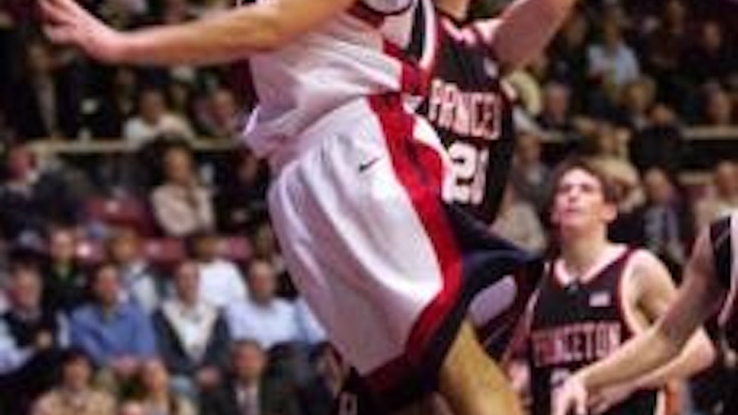 M. Hoops Notebook: Outburst on defense comes at the right time