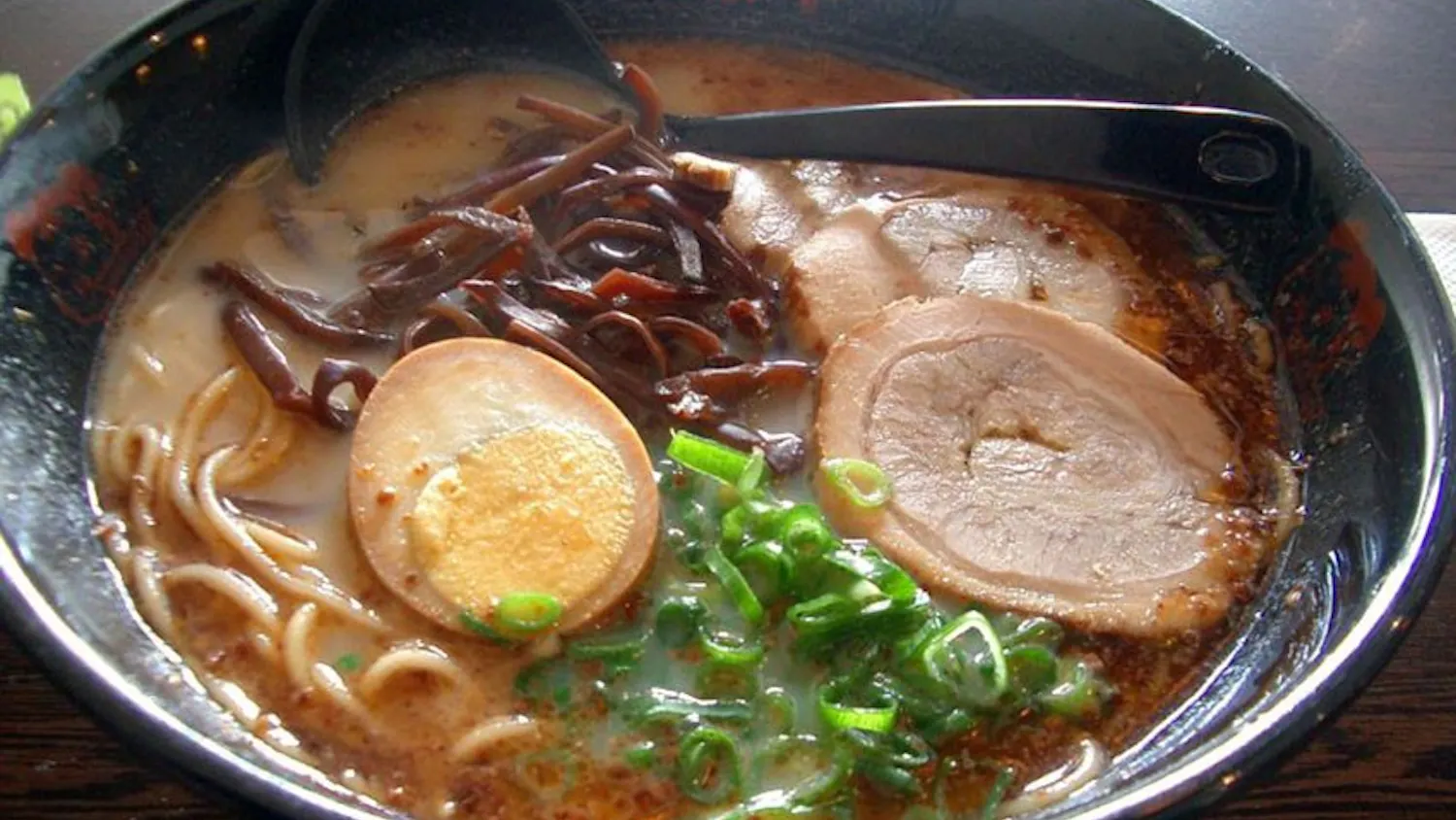 The freshmen in LEAP recently held a fundraiser for the ASPC where participants buy cups of ramen and a choice of extra ingredients.