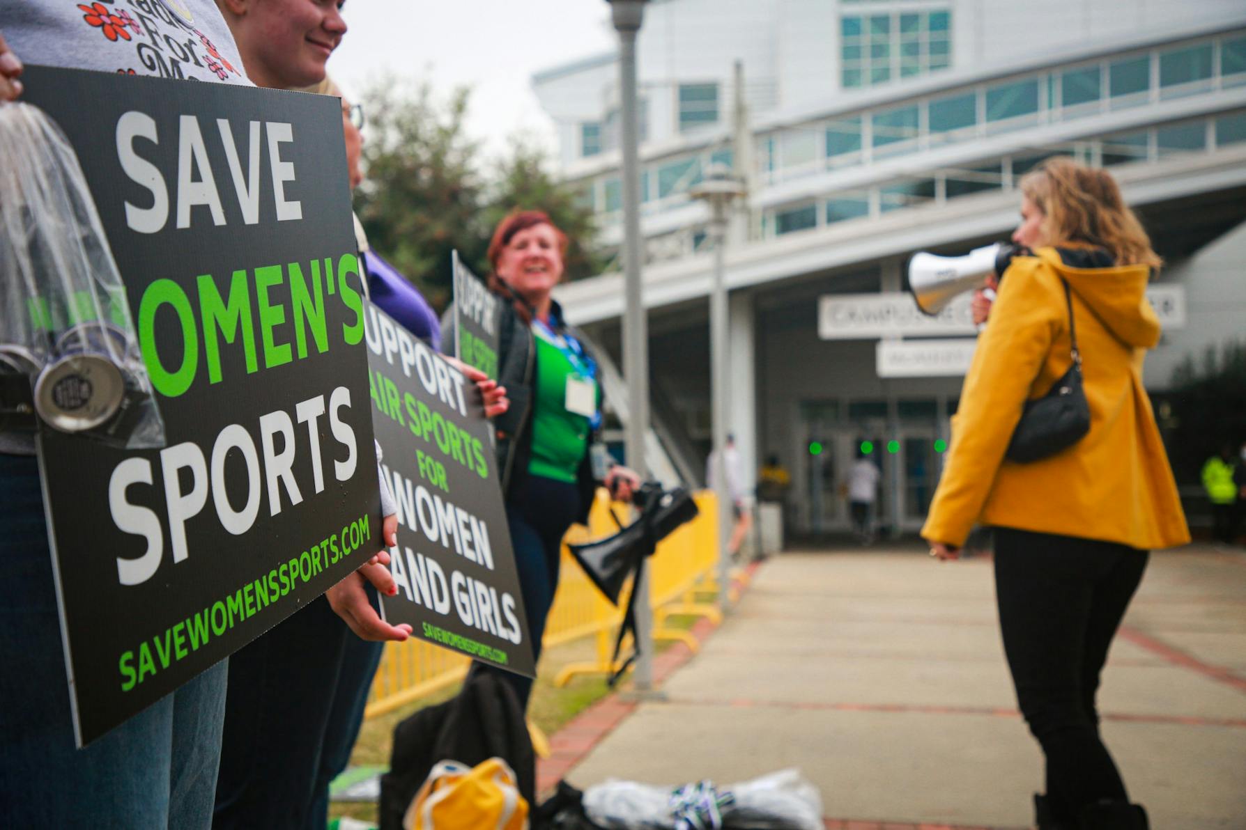 03-18-22 NCAA Women's Swimming and Diving Championship Lia Thomas (Jesse Zhang)-36.jpg