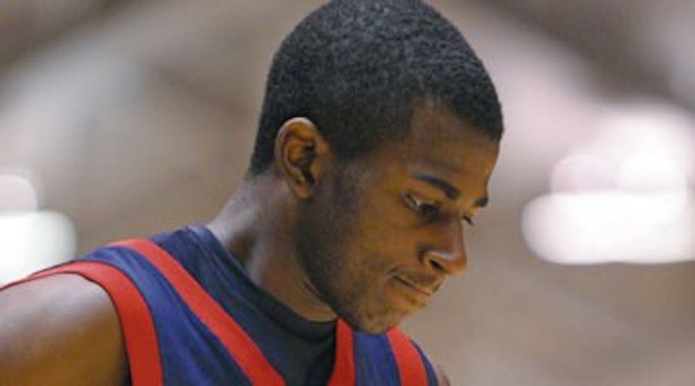 M. Hoops | No Gaines for Miller