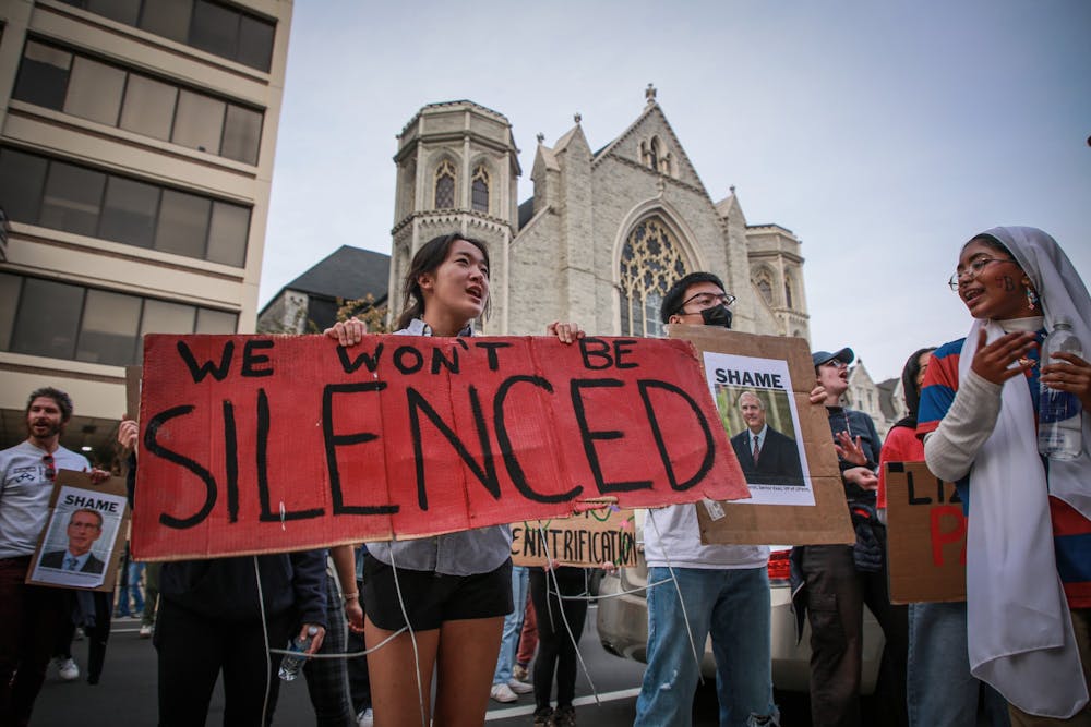 10-22-22-football-game-vs-yale-ffp-protest-michael-palacios-04