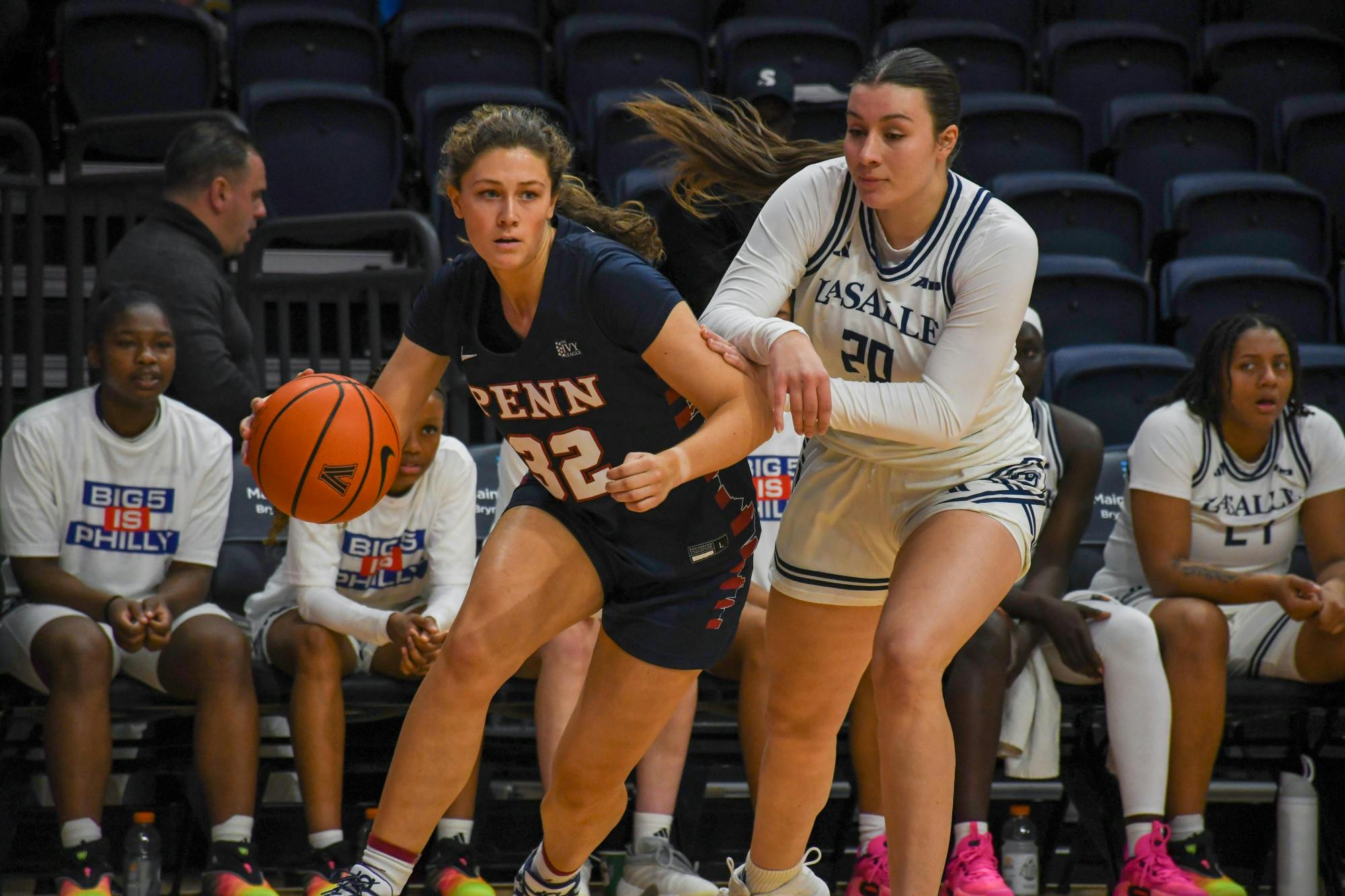 12-07-25 WBB La Salle vs Penn (Kami Fujiwara)-3.jpg