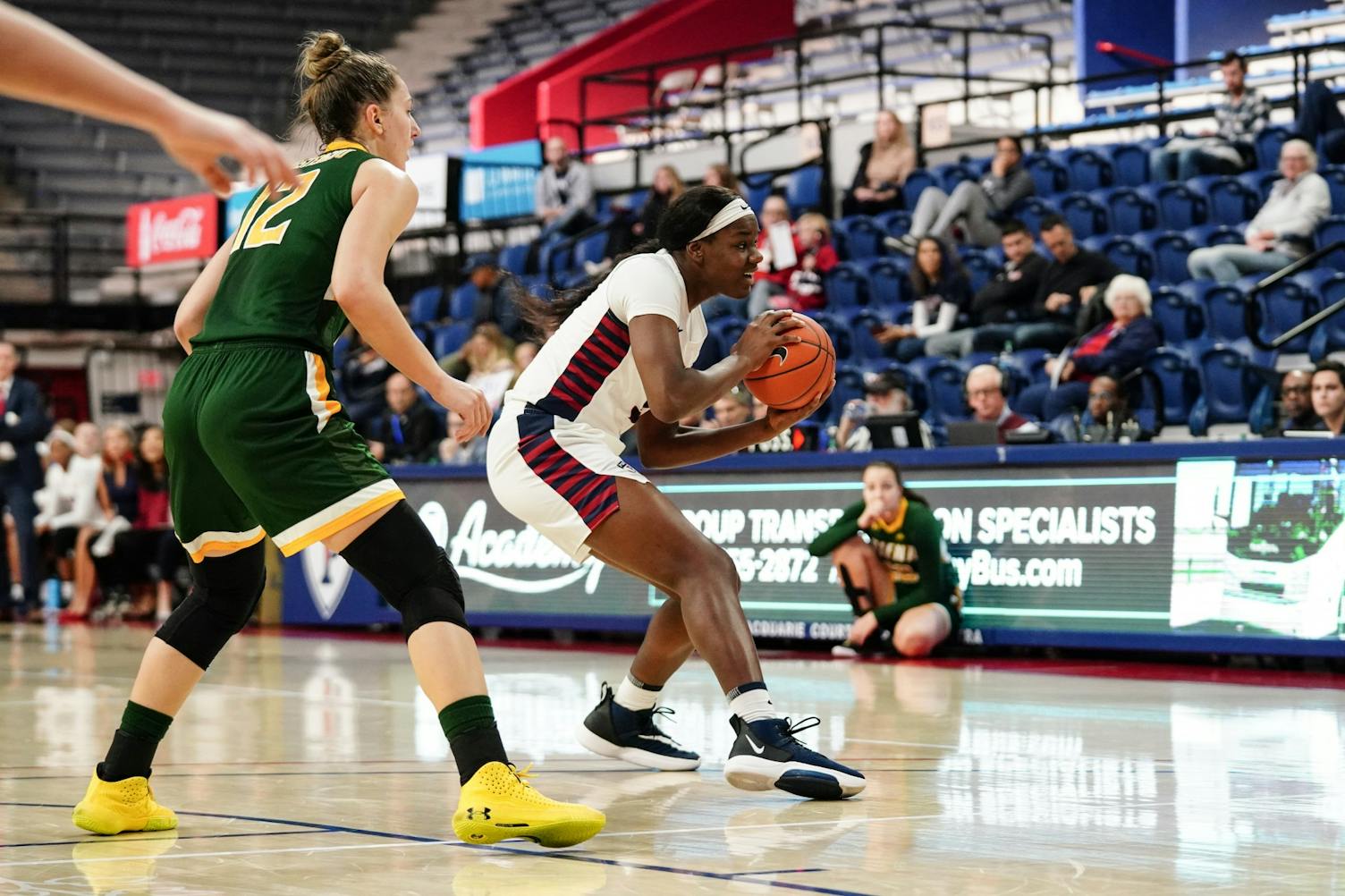 WBB Siena Eleah Parker 2.jpg