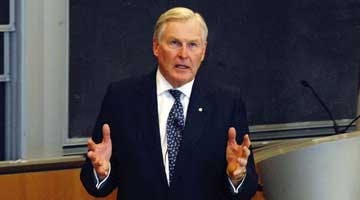 Foreign ambassador discusses health care