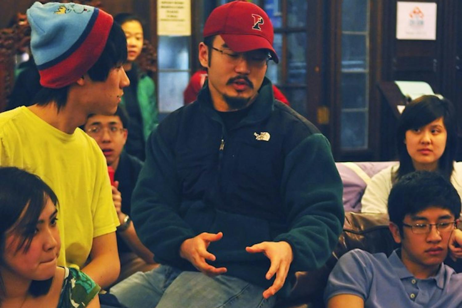 Students discuss 'tiger mom' debate