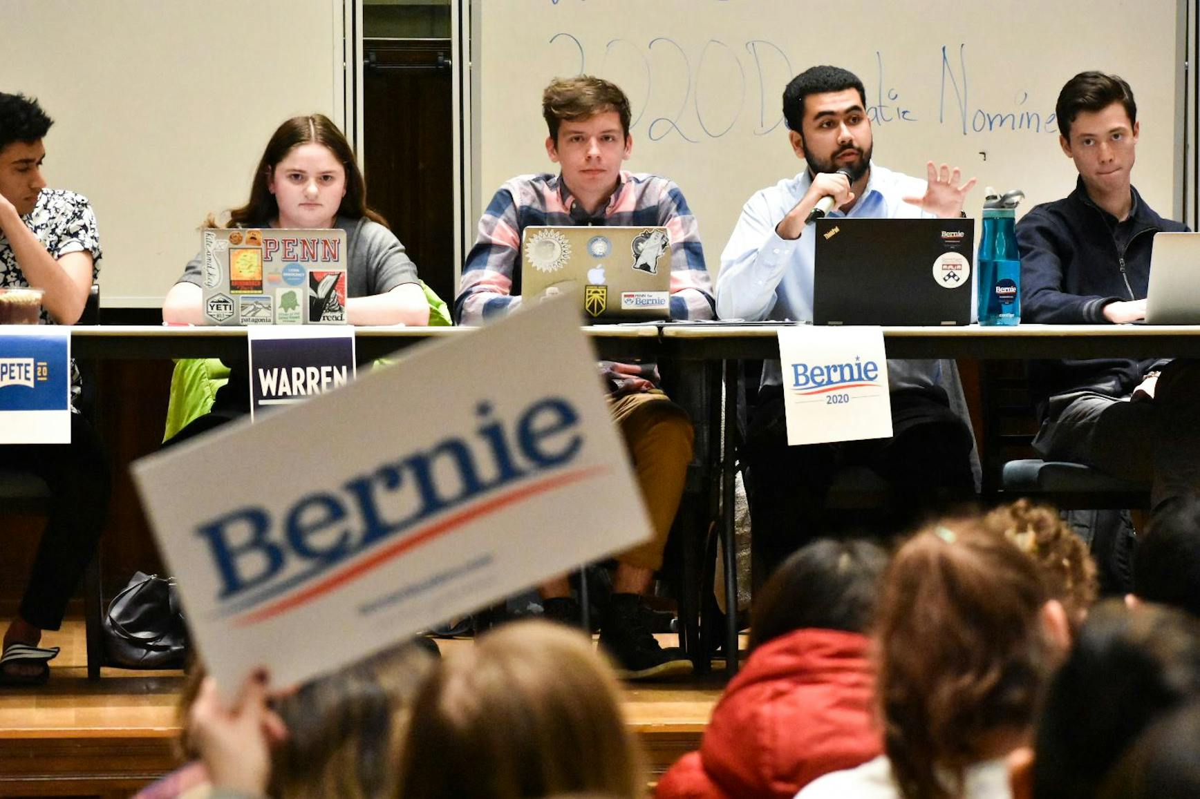 Democratic Student Debate 004.jpg