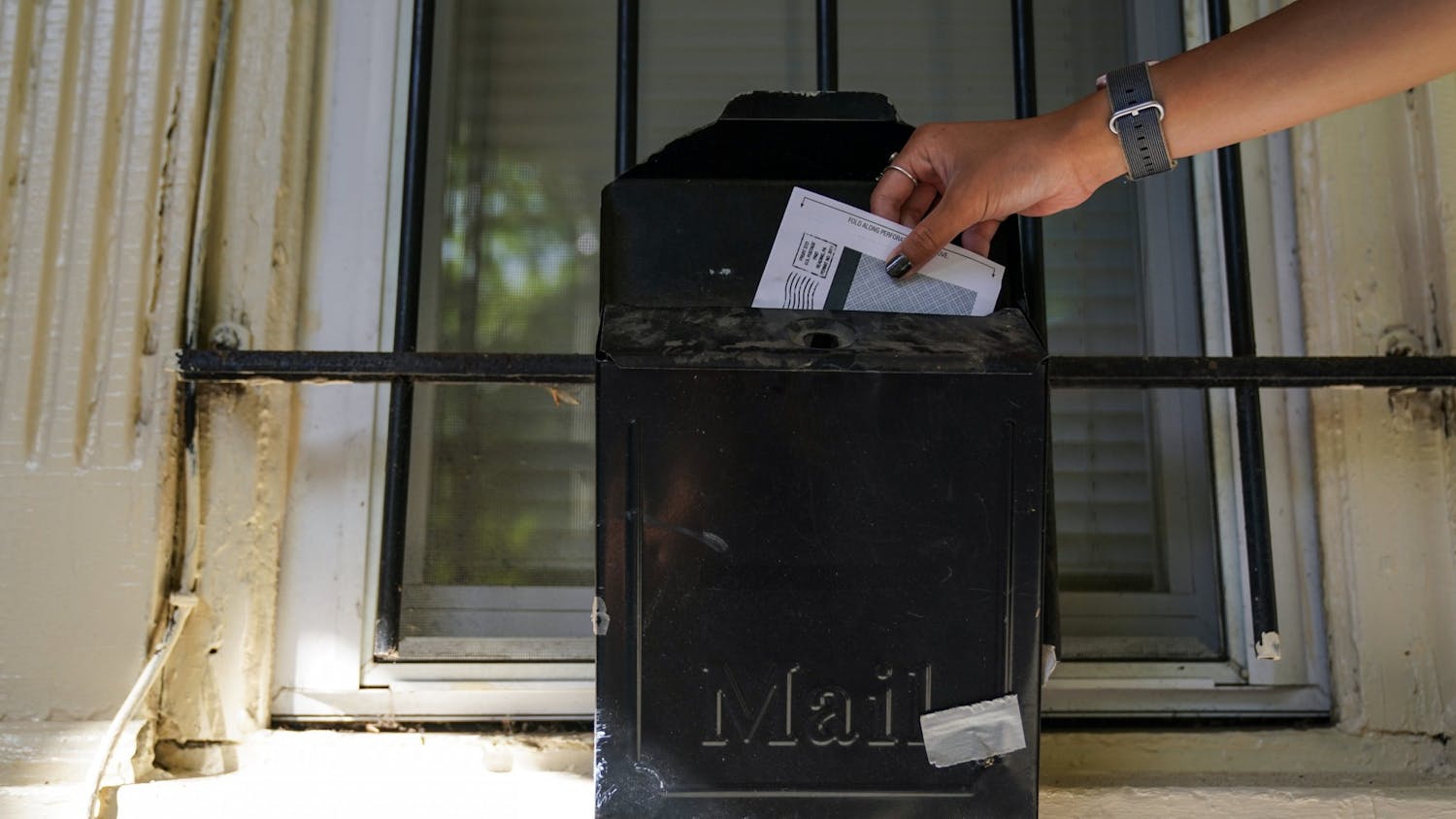 Mailbox Mail-in Ballot Photoillustration.jpg