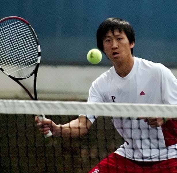 M. Tennis | Boym holds off injury, emotion