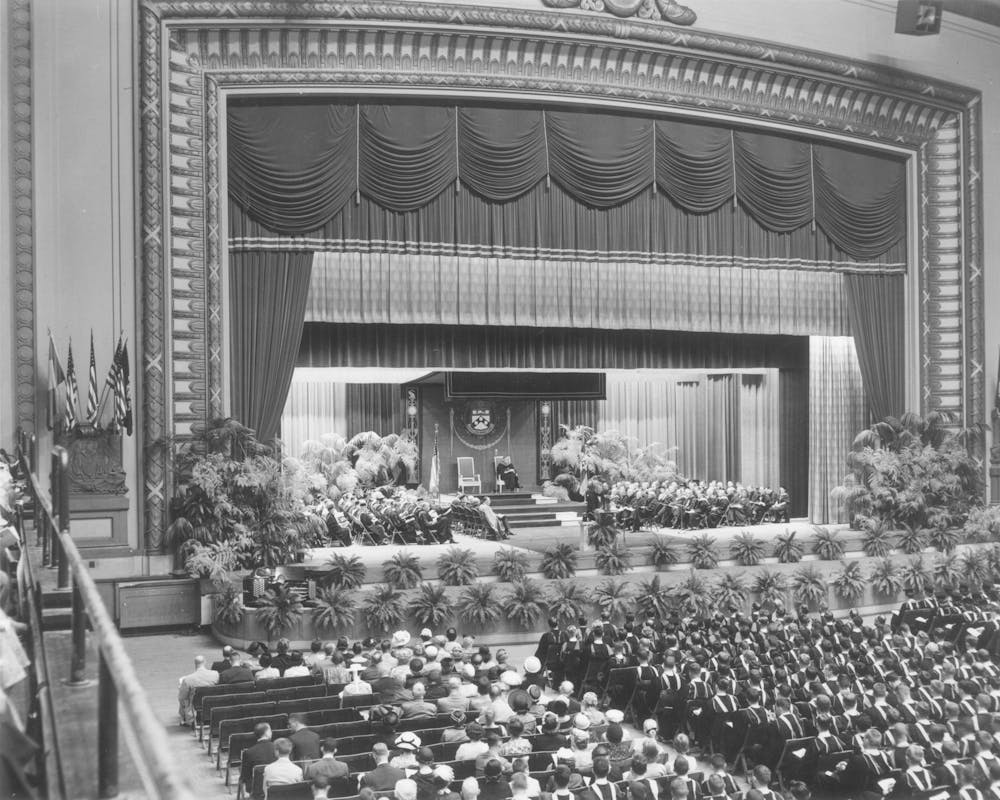 Commencement 1957.jpg