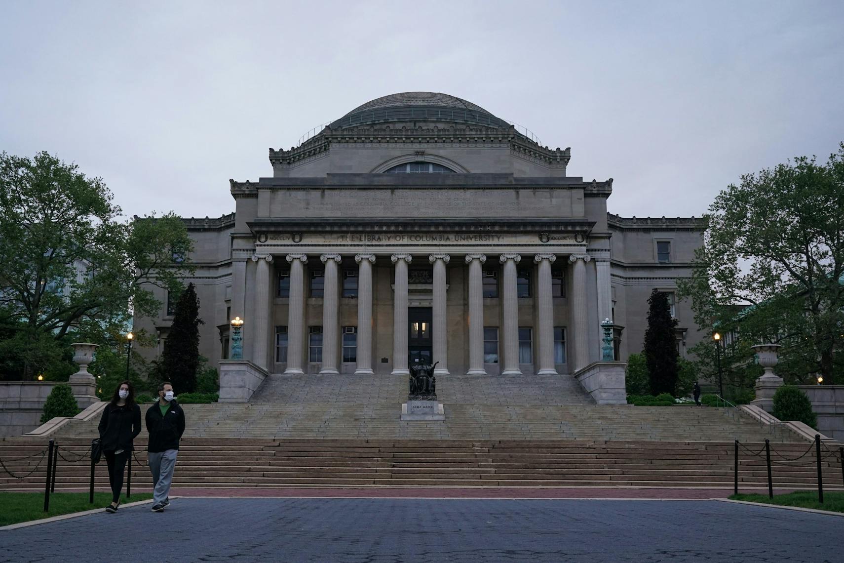 Columbia University Campus Empty Ivies 001.jpeg