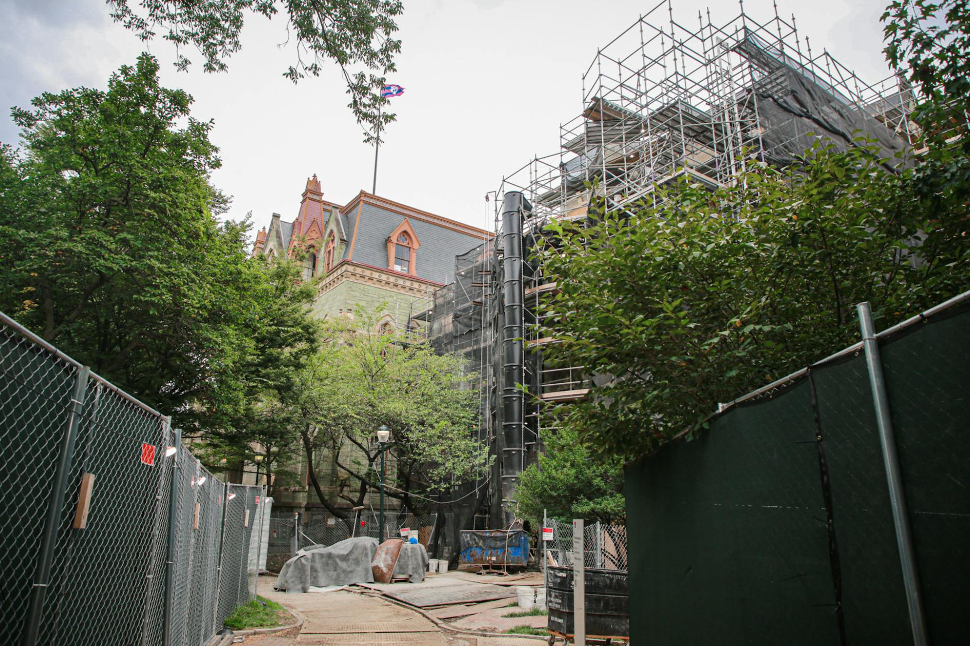college hall construction (Jesse Zhang)-25.jpg