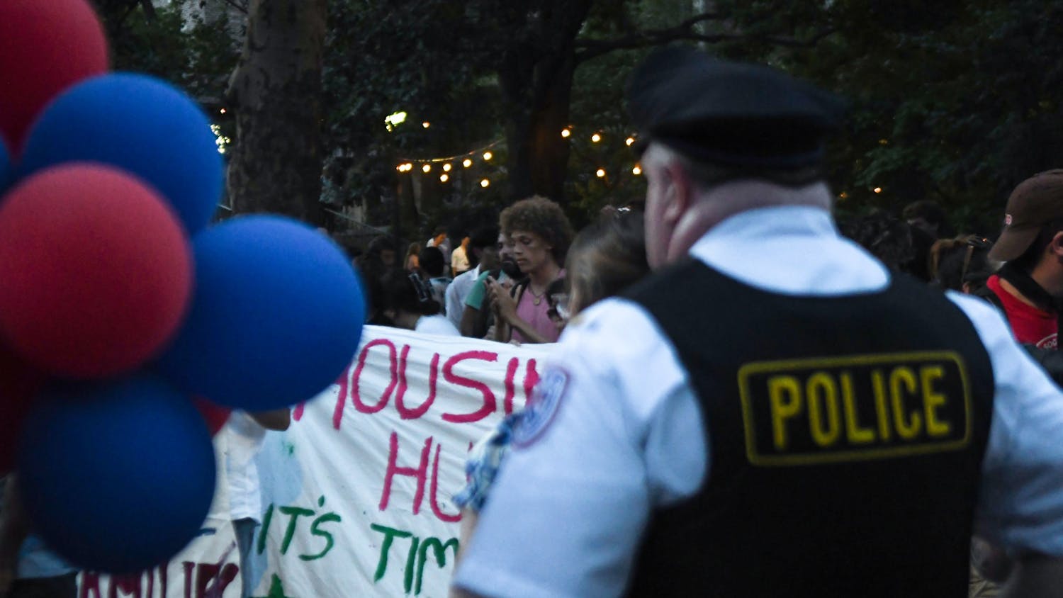 08-29-22 convocation save the uc townhomes protest liz magill (Anna Vazhaeparambil).jpg