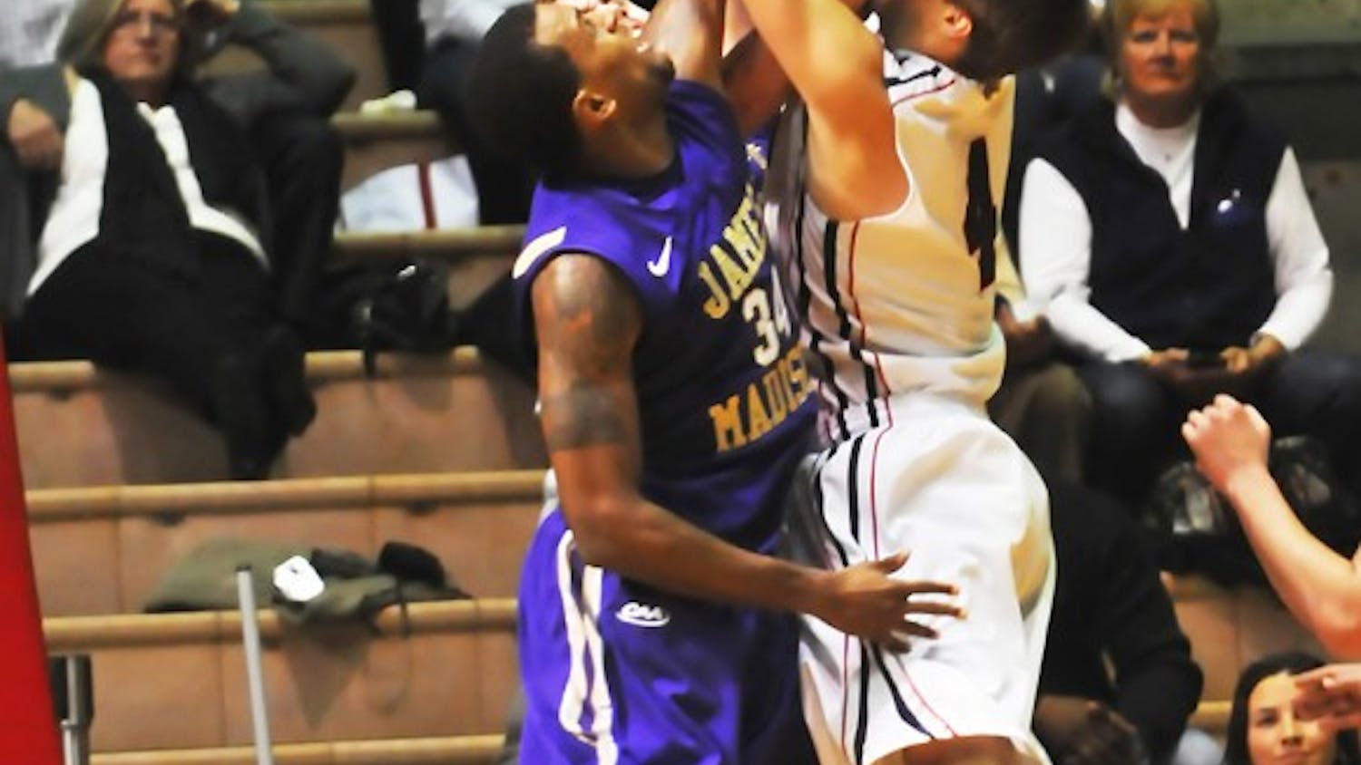M. Basketball v. JMU 2011