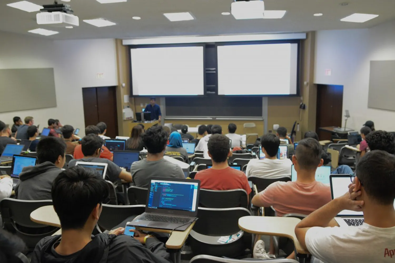 CIS classroom Accelerated Masters Program