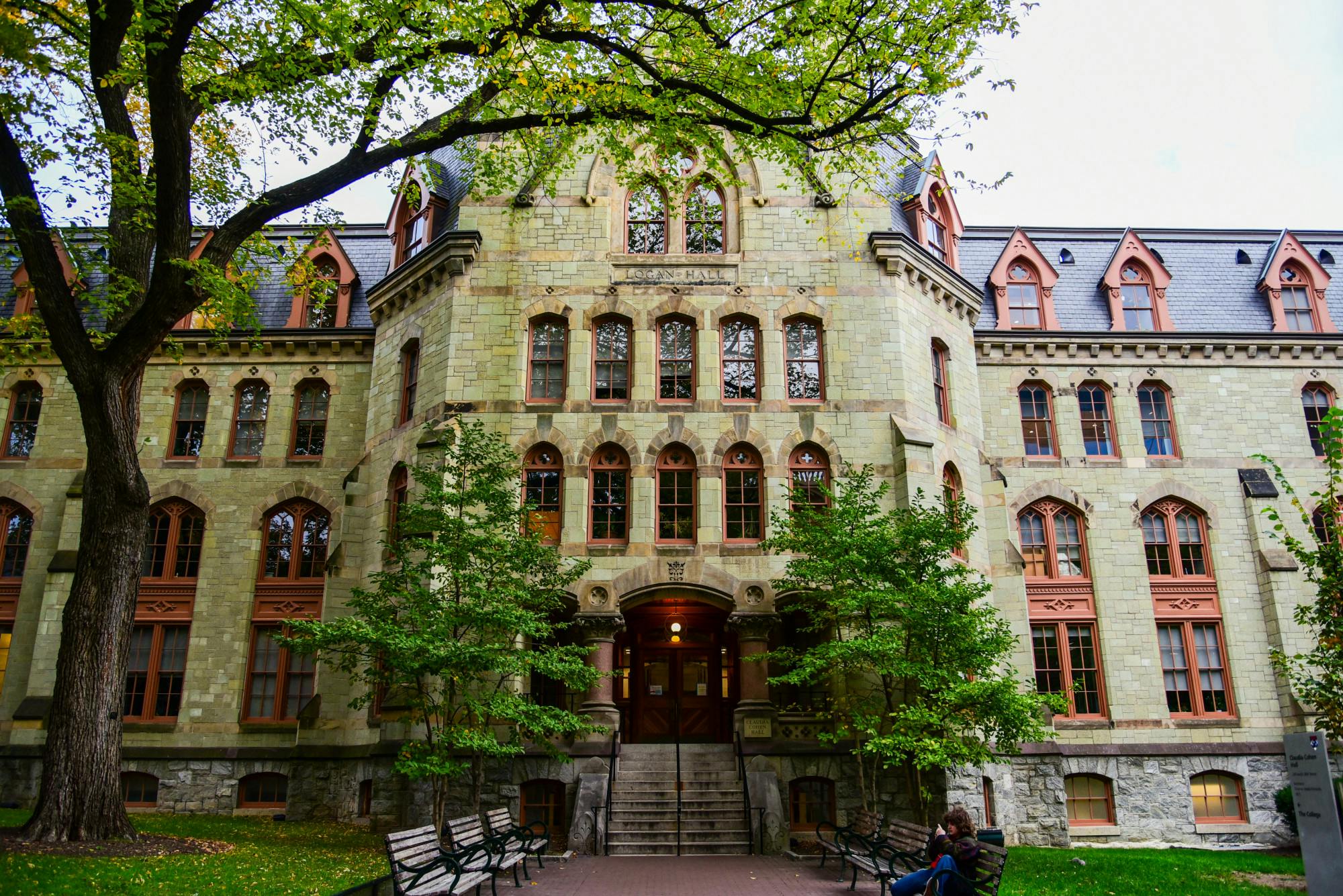 10-25-23 Claudia Cohen Hall (Chenyao Liu)-1.jpg