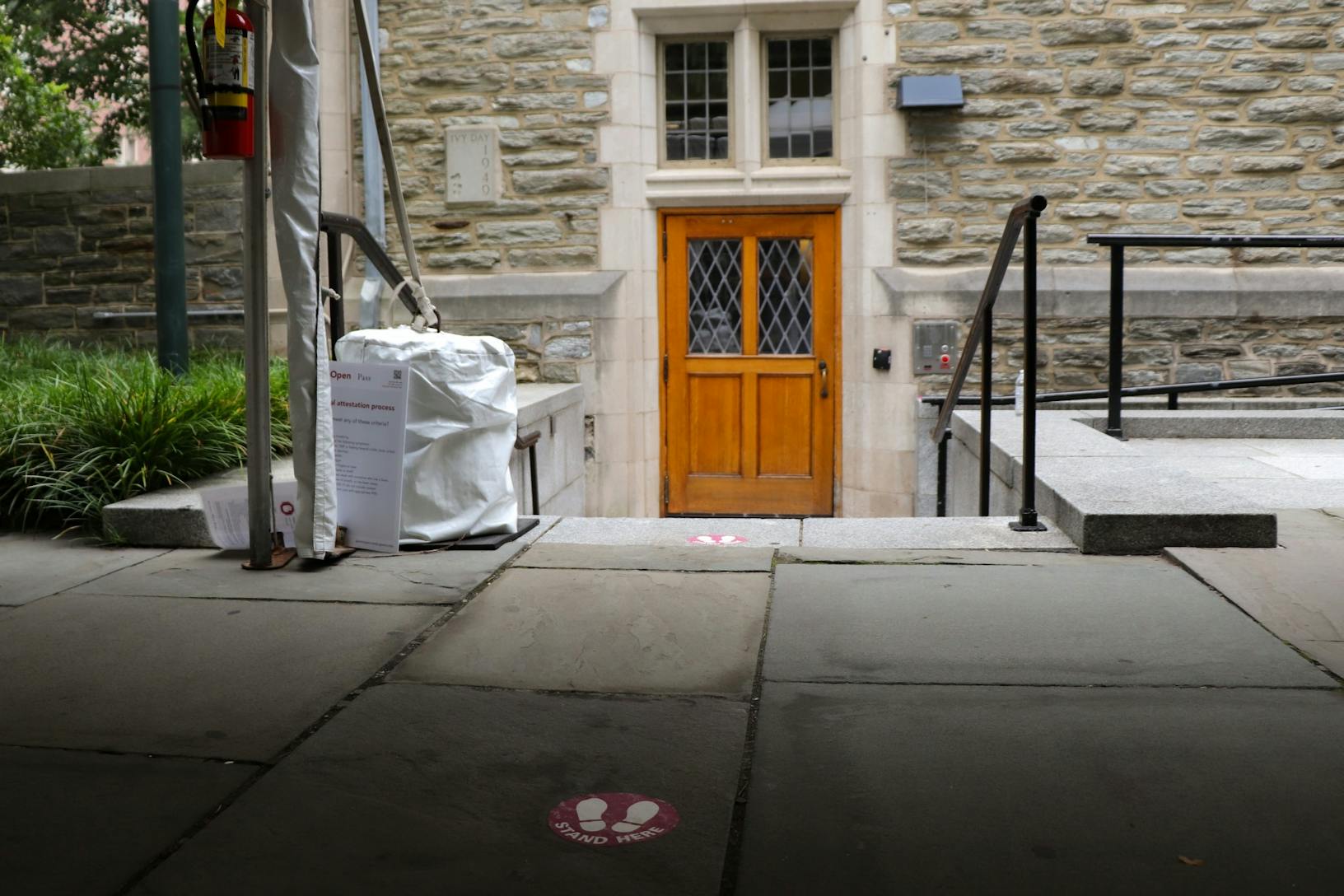 COVID-19 Coronavirus Testing Site Houston Hall of Flags Social Distance Marker.jpg