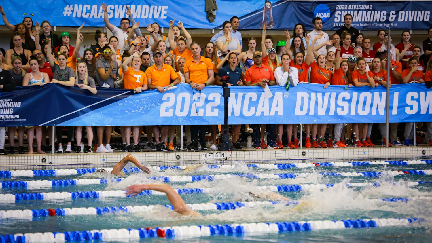 03-17-22 NCAA Women's Swimming and Diving Championship Lia Thomas (Jesse Zhang)-34.jpg