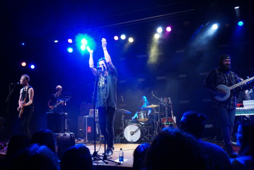 Nashville, Tennessee talents take on the World Café Live