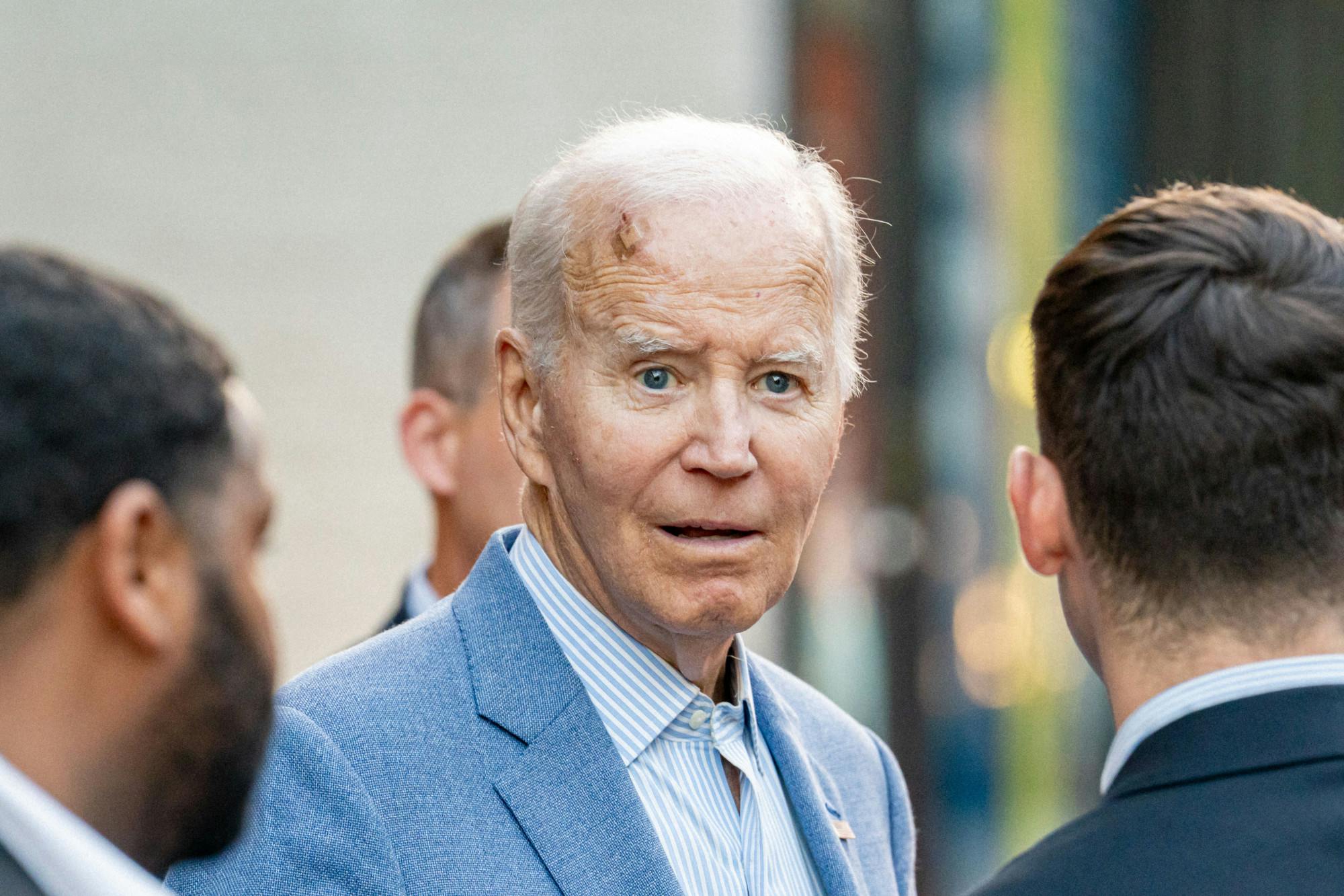 09-22-25 Joe Biden at White Dog Cafe (Jackson Ford)