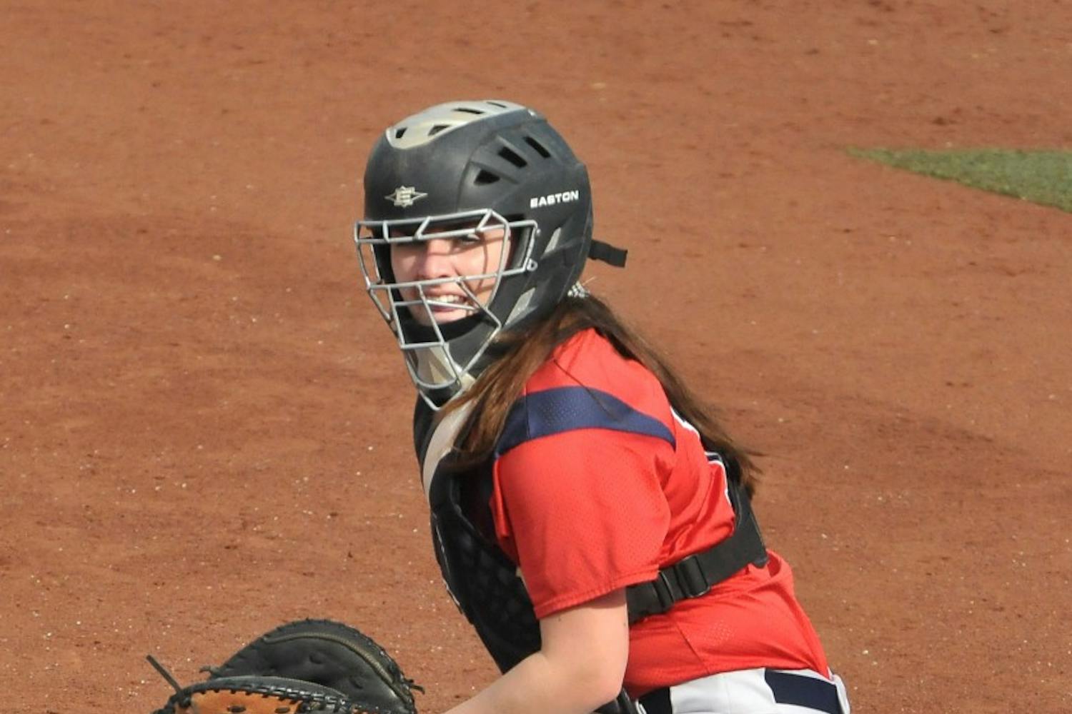 Softball beats Temple in overtime, 4-3.