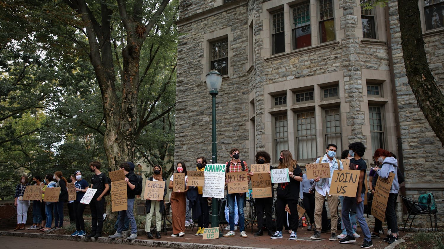 09-28-21 Castle End Frat Culture Sit-In Protest (Jesse Zhang).jpeg