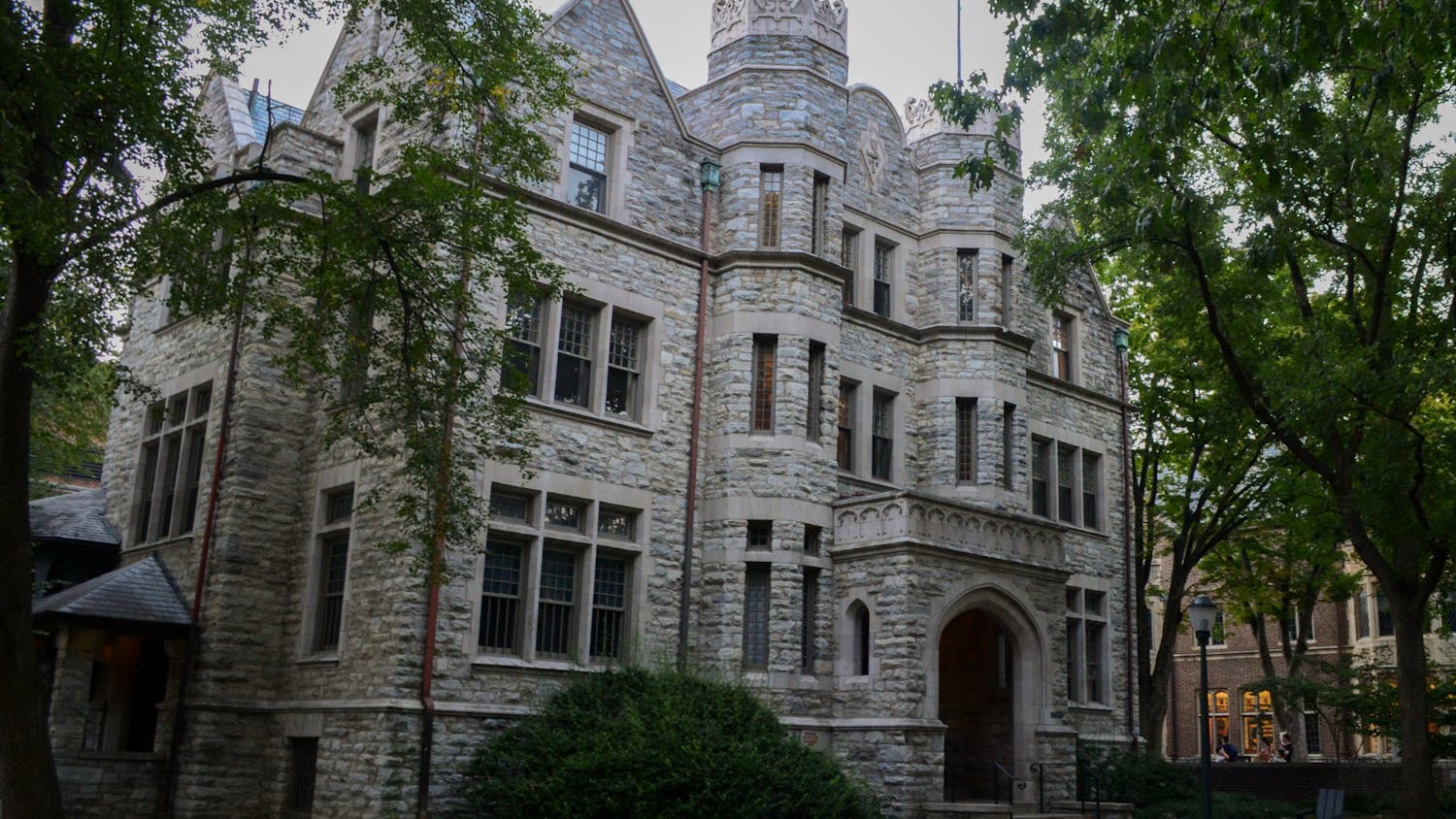 09-19-21 castle frat house (Nicholas Fernandez).jpg