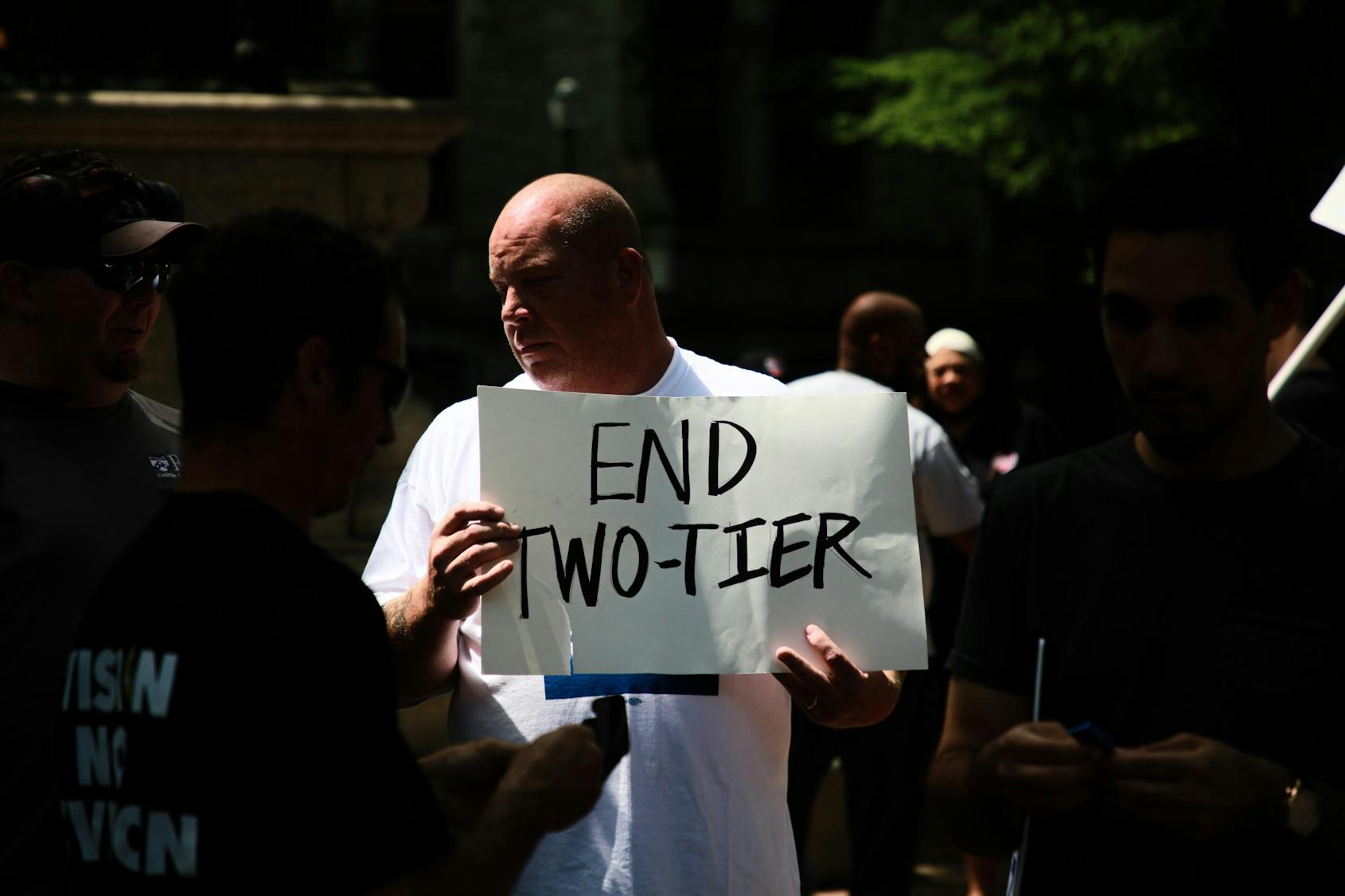06-02-22 PSOU security officer housekeeping protest (Jesse Zhang)-05.jpg