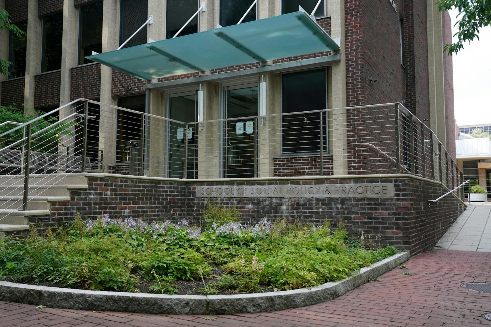 School of Social Policy and Practice SP2 Caster Hall.jpg