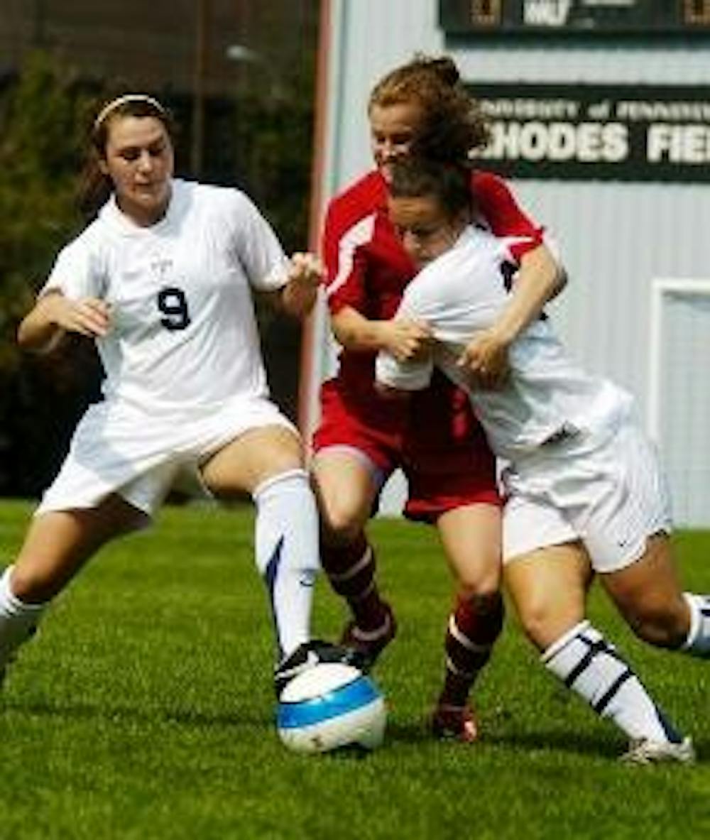 W. Soccer staves off Spiders for pair of wins