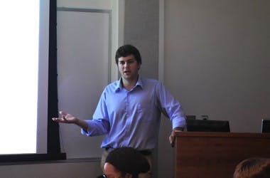 Obama blogger explains campaign strategies