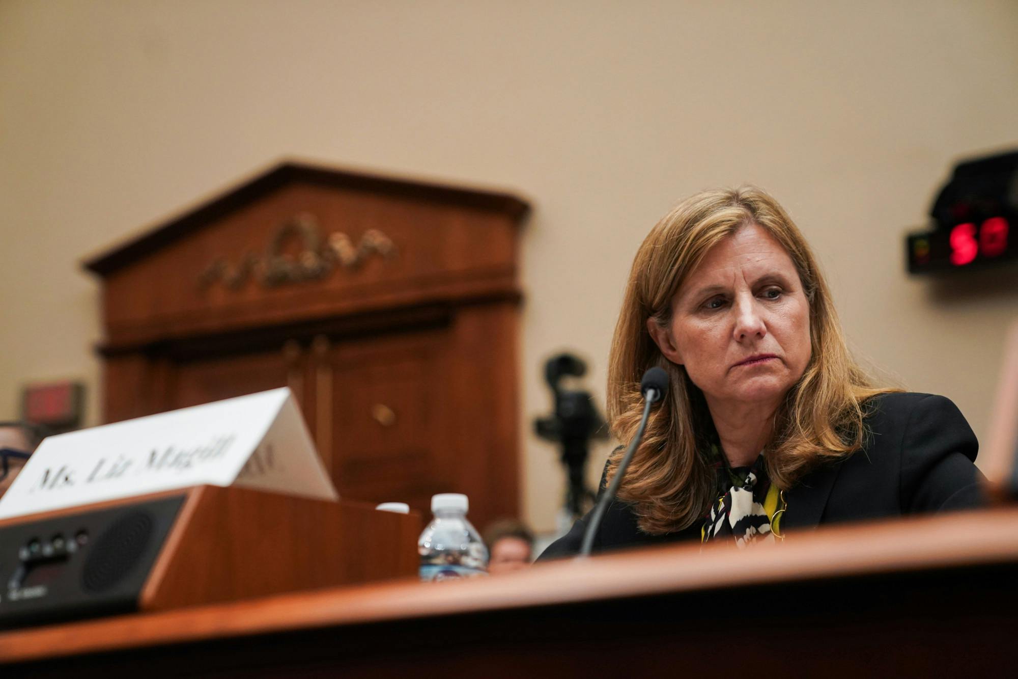 12-05-23 Magill Presidency (Anna Vazhaeparambil)-10.jpg