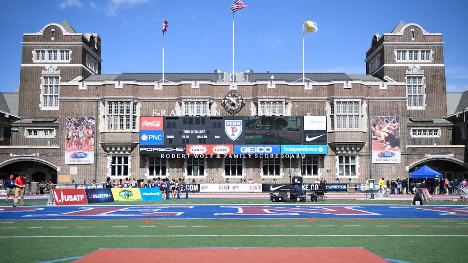 Franklin Field Interior.jpg