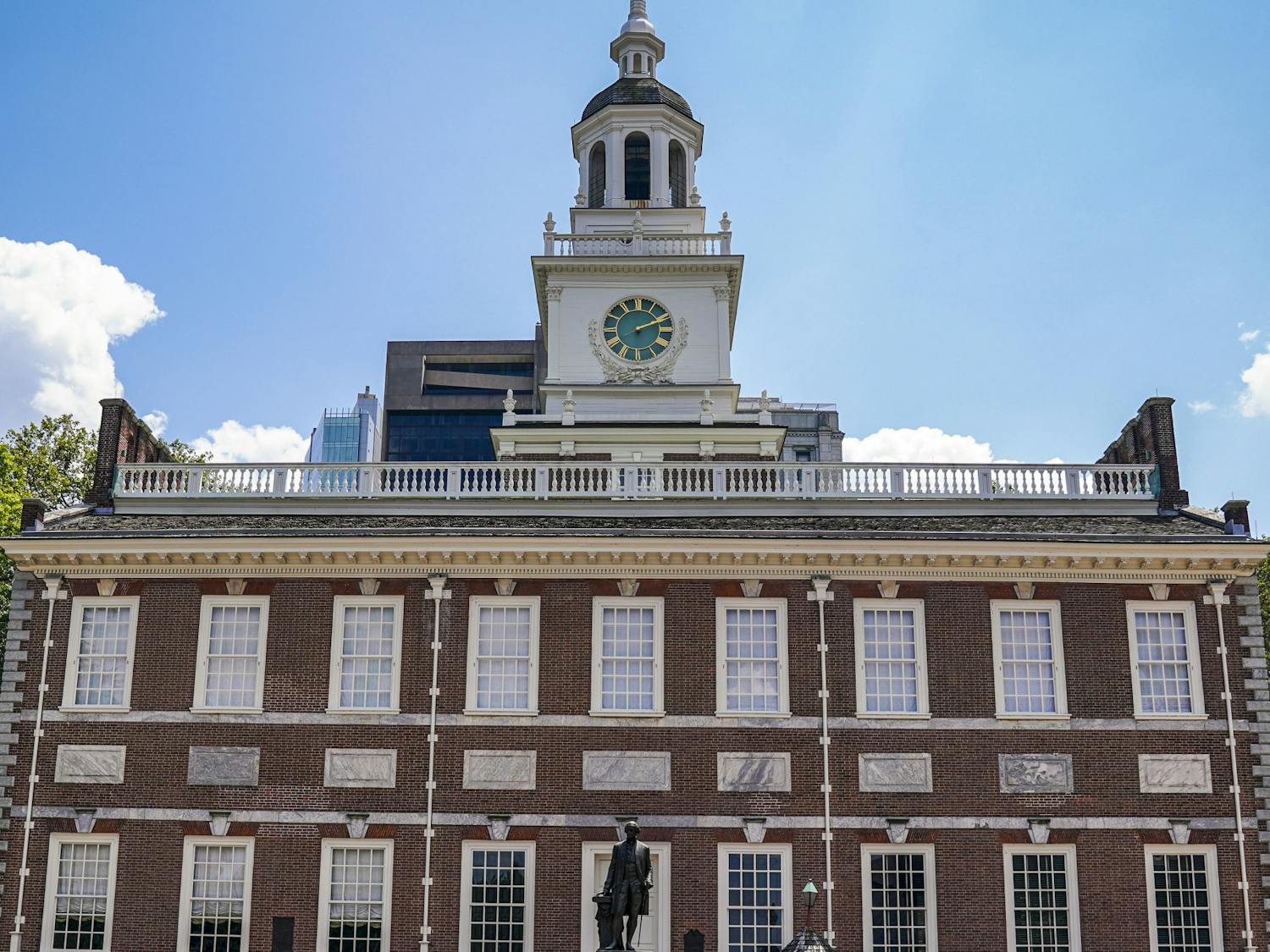 07-04-20 Independence Hall (Chase Sutton).jpg